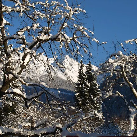 Turala アパート *