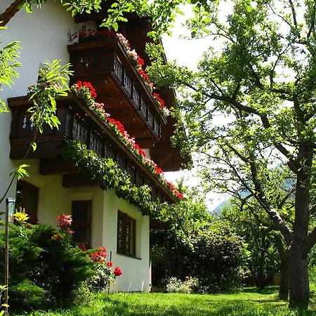 Turala Apartment *